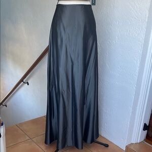 Laundry by Shelli Segal Elegant Black Shimmering Satin Maxi Skirt Size 10